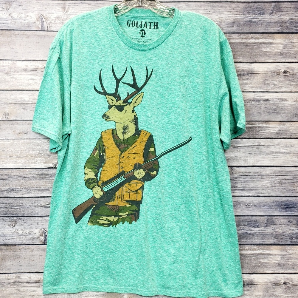 Deer Hunting Men's Screen Tee